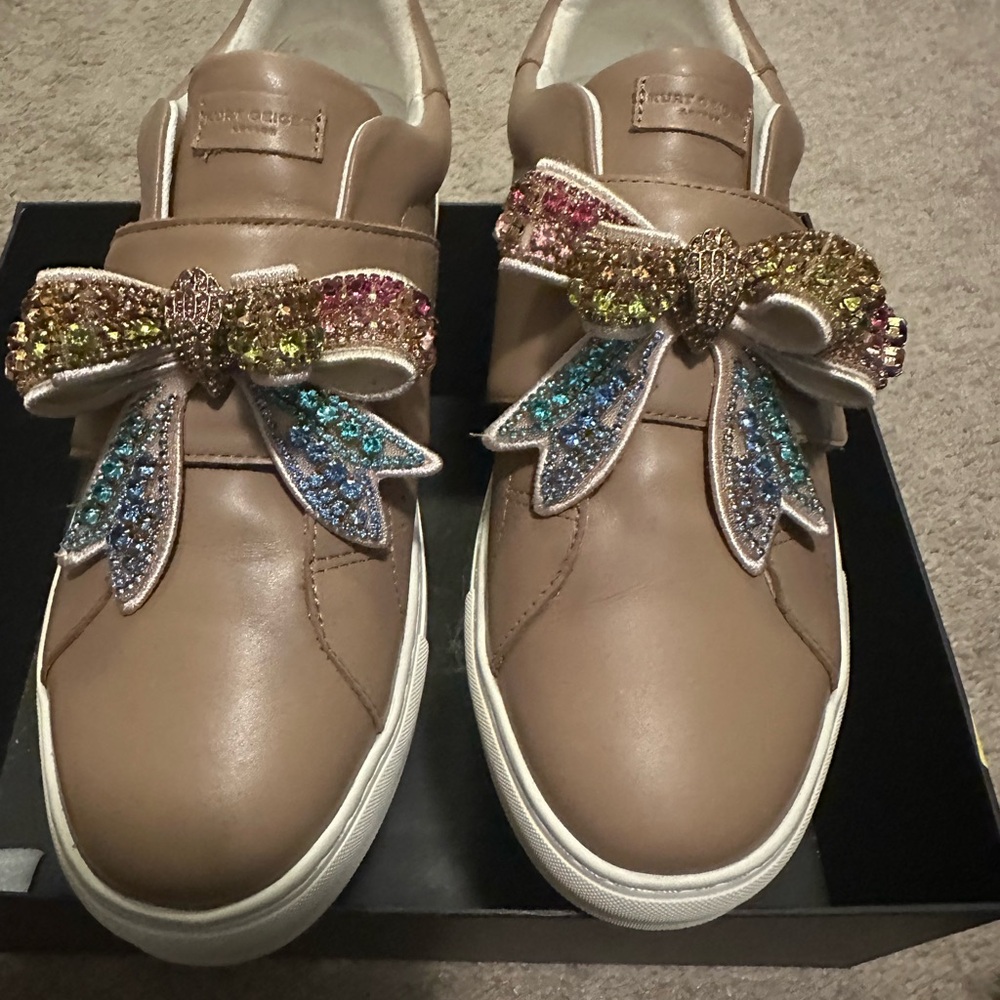 Kurt Geiger Beige Sneakers with Velcro strap